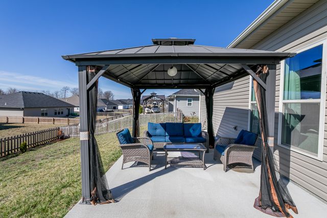 626 ARMITAGE DR, Columbia, MO 65202