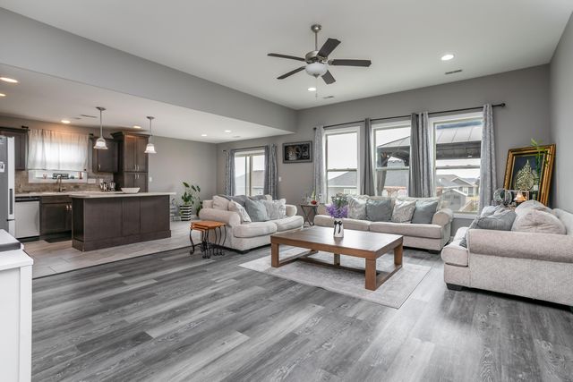 626 ARMITAGE DR, Columbia, MO 65202