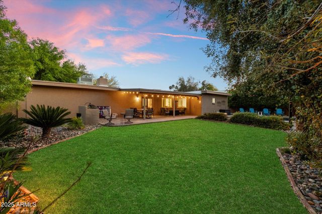 5334 E EVERETT Drive, Scottsdale, AZ 85254