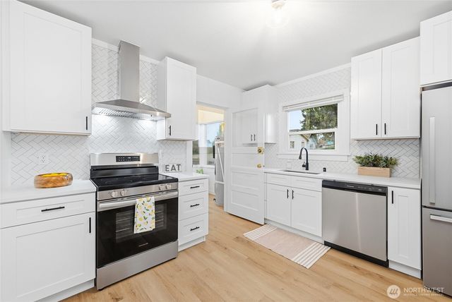 2313 Moore Street, Bellingham, WA 98229