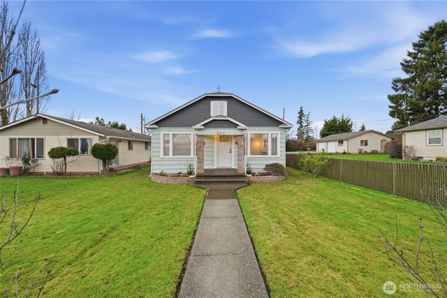 2313 Moore Street, Bellingham, WA 98229