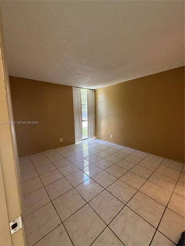 2017 NW 46th Ave A110, Lauderhill, FL 33313