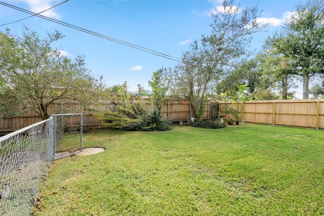 8607 Norton Drive, Houston, TX 77080