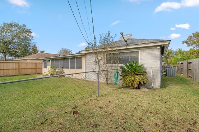 8607 Norton Drive, Houston, TX 77080