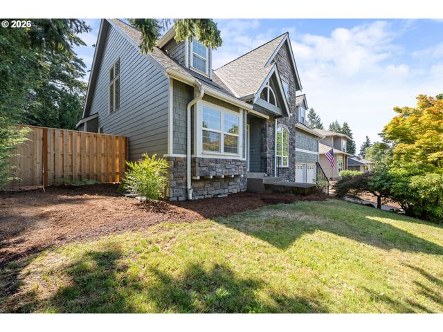 16288 BARLOW Dr, Oregon City, OR 97045