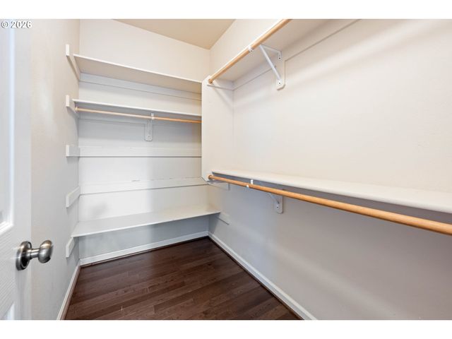 16288 BARLOW Dr, Oregon City, OR 97045