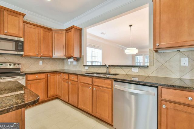 6306 Windrush Court, Hoschton, GA 30548