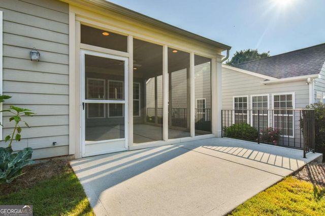 6306 Windrush Court, Hoschton, GA 30548