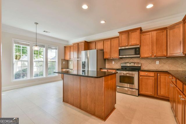 6306 Windrush Court, Hoschton, GA 30548