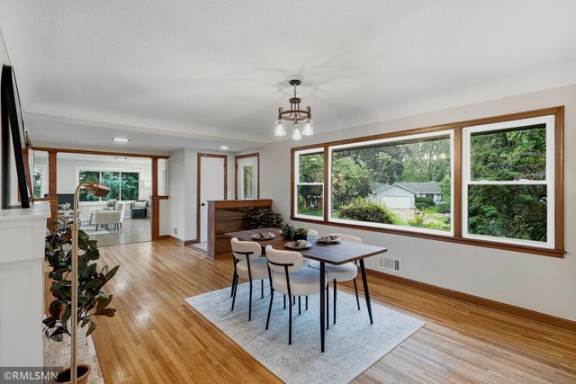 3101 W Armour Terrace, Saint Anthony, MN 55418