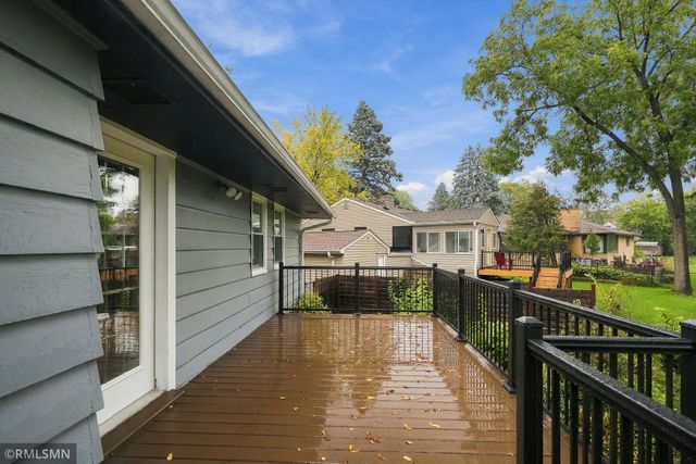 3101 W Armour Terrace, Saint Anthony, MN 55418