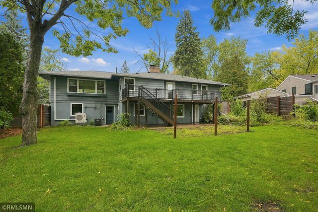 3101 W Armour Terrace, Saint Anthony, MN 55418