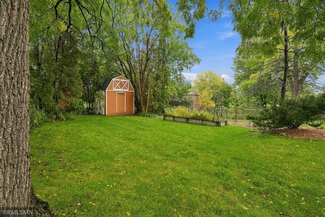 3101 W Armour Terrace, Saint Anthony, MN 55418