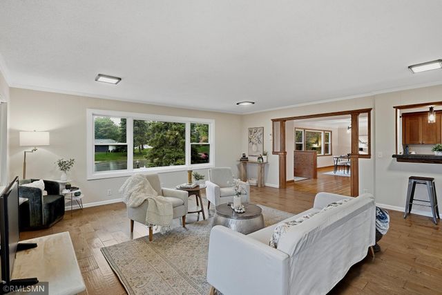 3101 W Armour Terrace, Saint Anthony, MN 55418