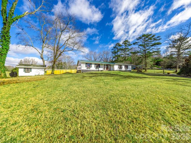 34 Southwicke Drive, Arden, NC 28704