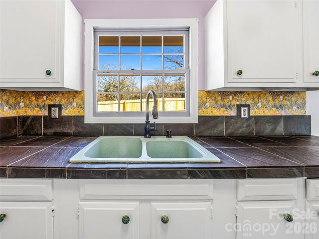 34 Southwicke Drive, Arden, NC 28704