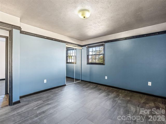 34 Southwicke Drive, Arden, NC 28704