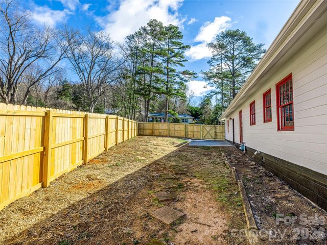 34 Southwicke Drive, Arden, NC 28704
