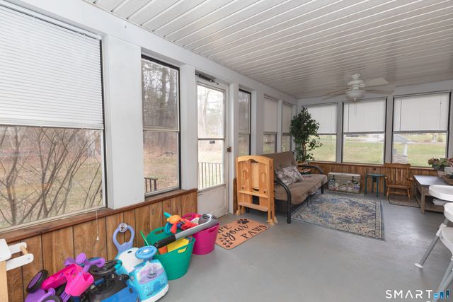 6 West Highland Road, Mansfield, CT 06250