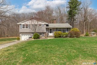 6 West Highland Road, Mansfield, CT 06250