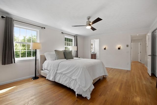 1 Bryant Avenue, Shrewsbury, MA 01545