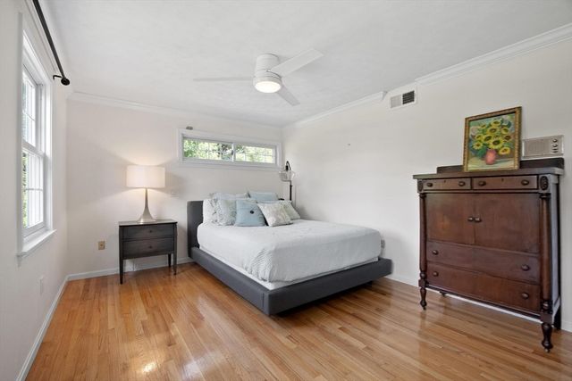 1 Bryant Avenue, Shrewsbury, MA 01545