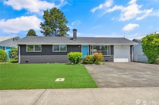 3600 NE 10th Street, Renton, WA 98056