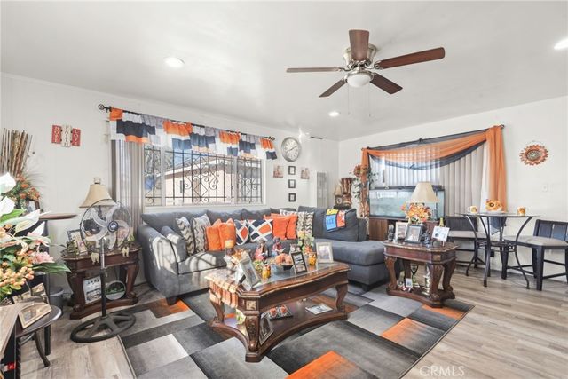 553 W 109th, Los Angeles, CA 90044