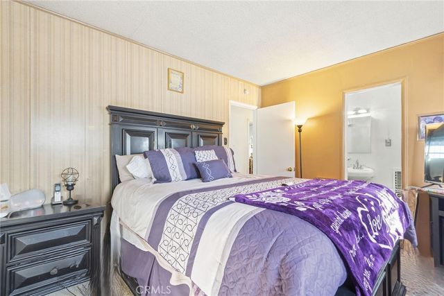 553 W 109th, Los Angeles, CA 90044