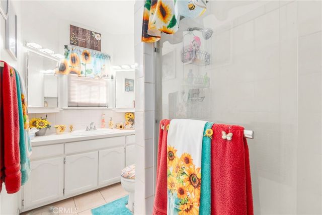 553 W 109th, Los Angeles, CA 90044