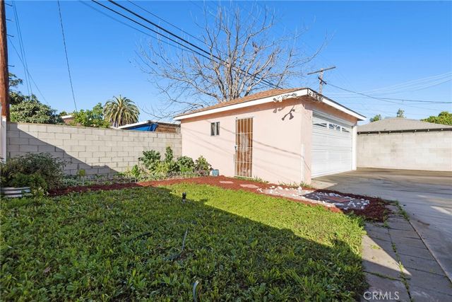 553 W 109th, Los Angeles, CA 90044