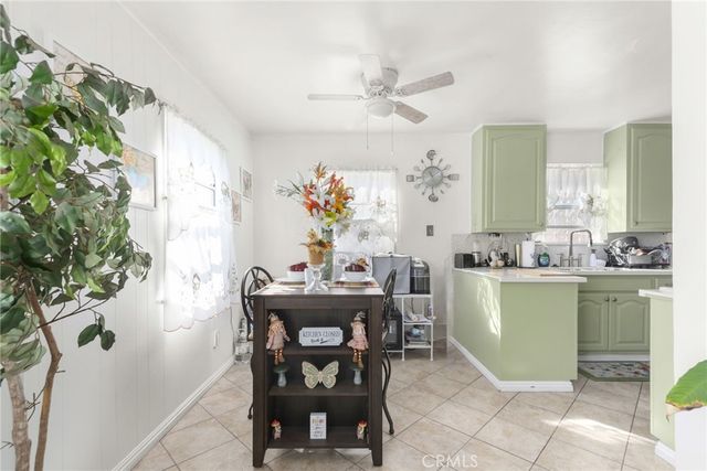 553 W 109th, Los Angeles, CA 90044