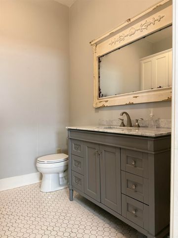 1200 N Polk Street, Little Rock, AR 72205