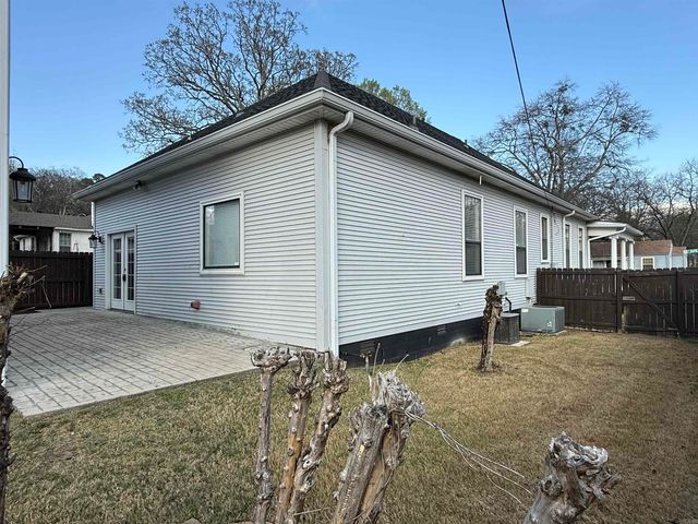 1200 N Polk Street, Little Rock, AR 72205