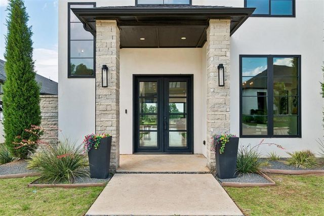 2109 Wiregrass Drive, Edmond, OK 73025
