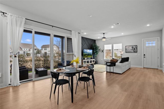 7700 Ella Lee LN, Austin, TX 78744