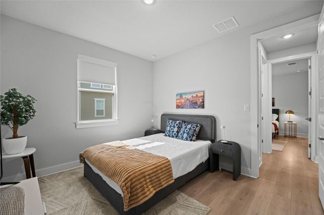 7700 Ella Lee LN, Austin, TX 78744