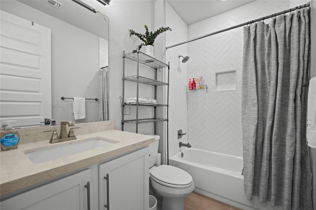 7700 Ella Lee LN, Austin, TX 78744