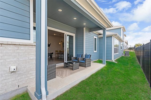 7700 Ella Lee LN, Austin, TX 78744