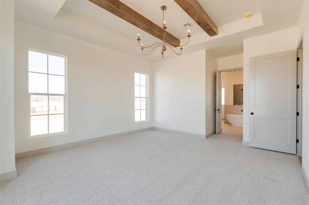 Image 18 of property listing at 2439 Friend Circle, Chickasha, OK 73018
