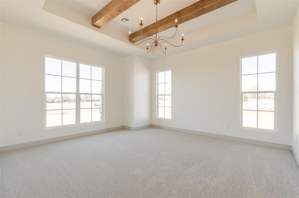 Image 19 of property listing at 2439 Friend Circle, Chickasha, OK 73018