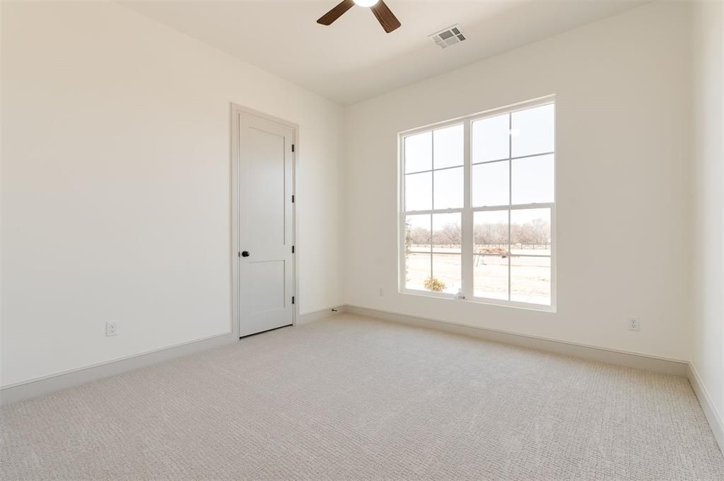Image 30 of property listing at 2439 Friend Circle, Chickasha, OK 73018