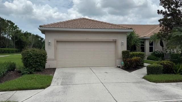8228 SIMPSON FALLS COURT, Sarasota, FL 34243