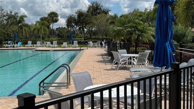 8228 SIMPSON FALLS COURT, Sarasota, FL 34243