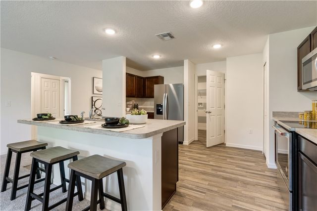 952 Roseland Street, Sebastian, FL 32958