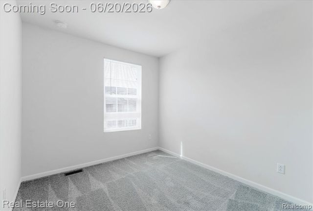 27848 Hopkins Drive, Novi, MI 48377