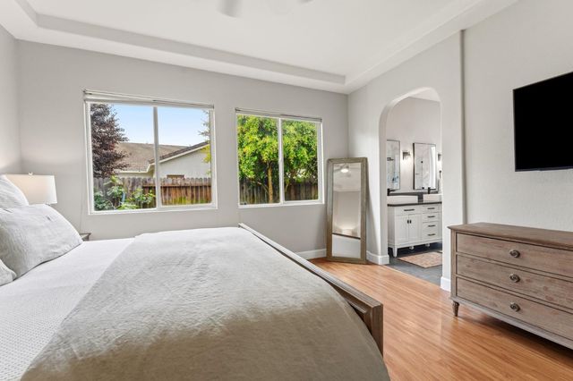 5783 Spenlow Way, Sacramento, CA 95835