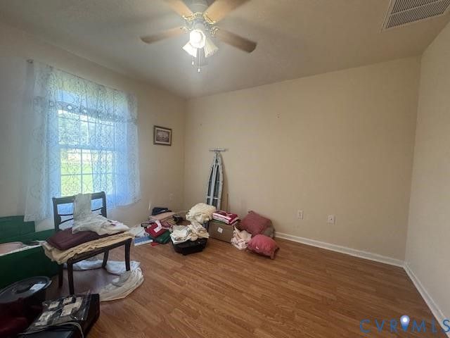 1003 S Glebe Rd, Montross, VA 22520