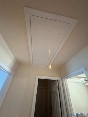 1003 S Glebe Rd, Montross, VA 22520