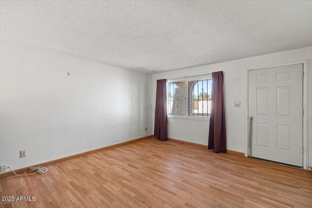 3737 E KAREN Drive, Phoenix, AZ 85032